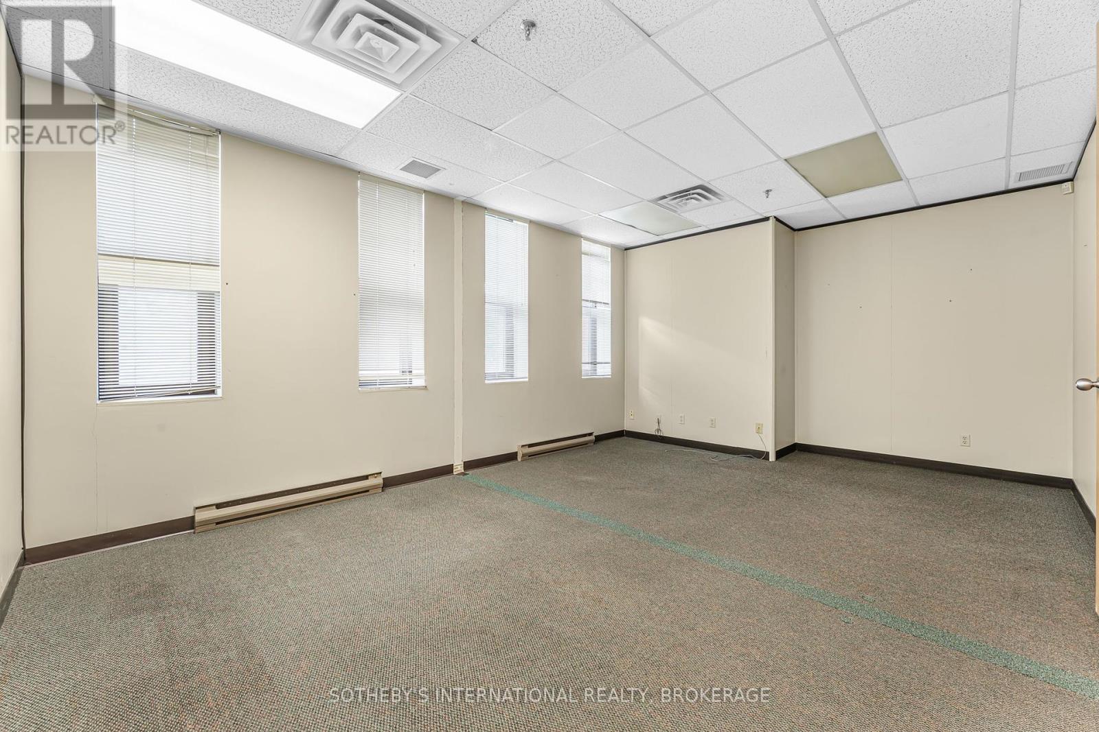 100 - 243 Church Street, St. Catharines, Ontario  L2R 3E8 - Photo 15 - X12449681