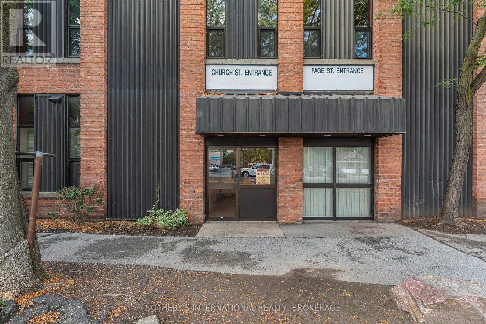 100 - 243 Church Street, St. Catharines (E. Chester), Ontario  L2R 3E8 - Photo 4 - X12449681