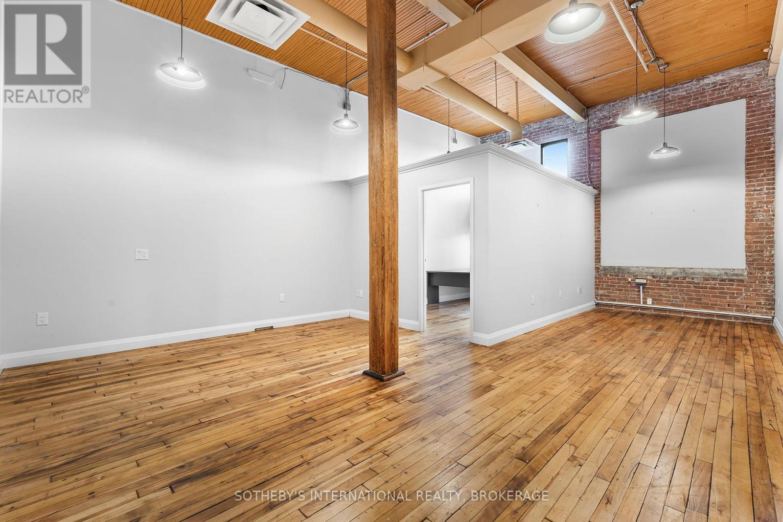 208 - 243 Church Street, St. Catharines (E. Chester), Ontario  L2R 3E8 - Photo 10 - X12449710