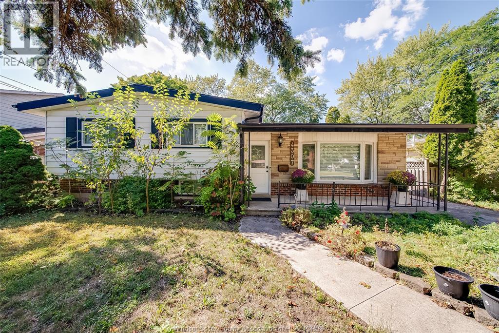 MLS# 25024559: 4307 ASHFIELD CRESCENT Unit# MAIN, Windsor, Canada