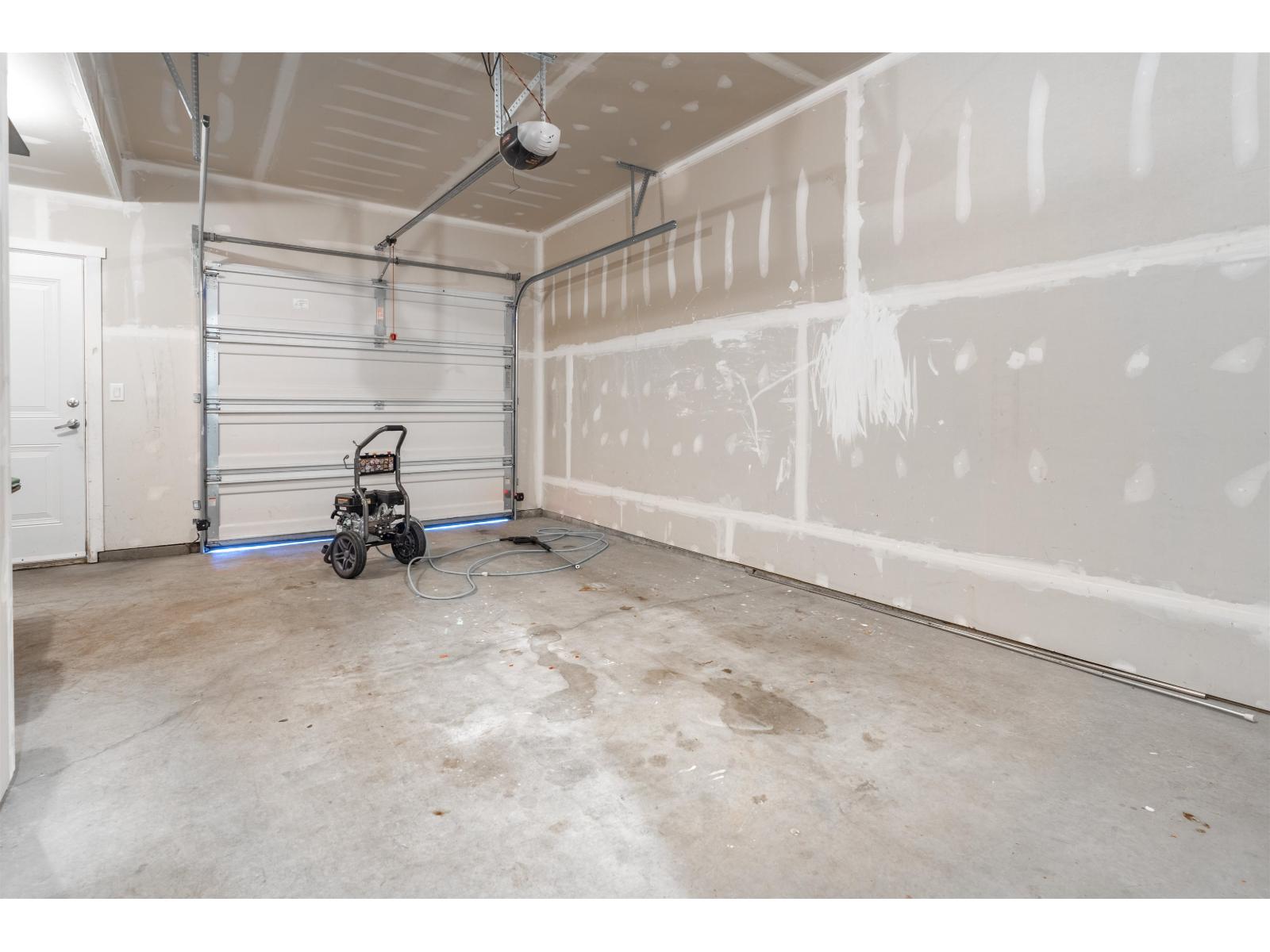 88 5888 144 Street, Surrey, British Columbia  V3X 0G8 - Photo 5 - R3034468