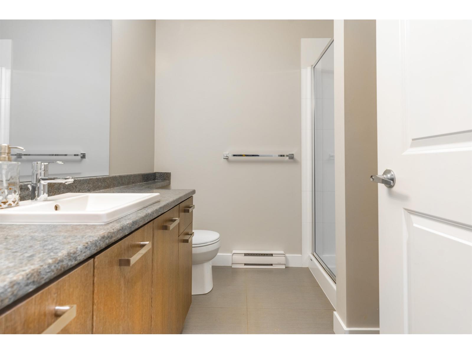88 5888 144 Street, Surrey, British Columbia  V3X 0G8 - Photo 4 - R3034468