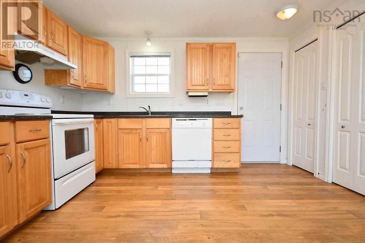 44 Empire Loop, Truro, Nova Scotia  B2N 7B5 - Photo 11 - 202521237