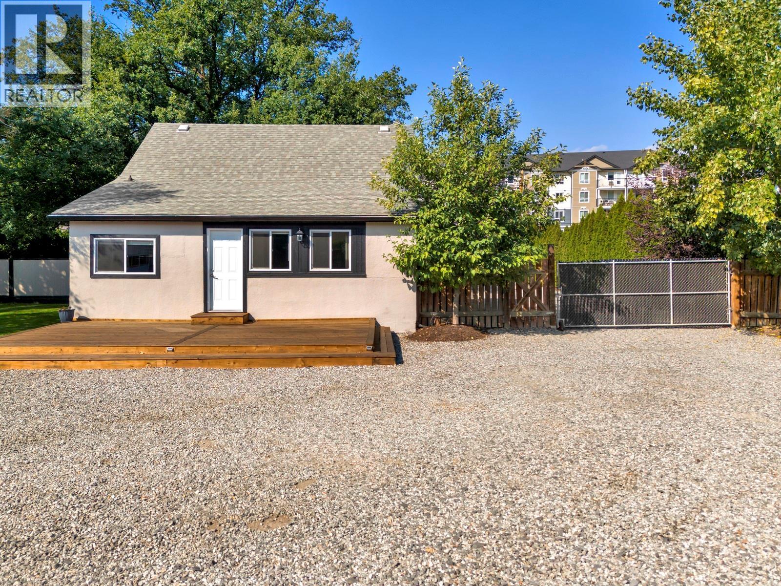431 Valley Road, Kelowna, British Columbia  V1V 2E5 - Photo 5 - 10364966