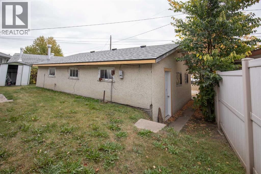 17 Fern Road, Red Deer, Alberta  T4N 4Z3 - Photo 21 - A2261549