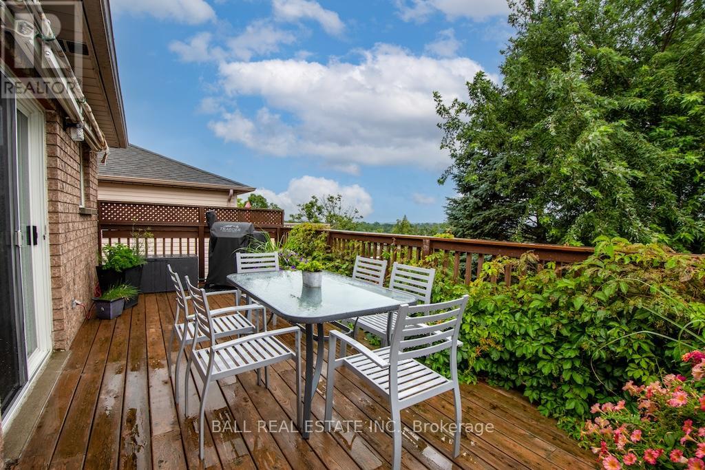 2546 Marsdale Drive, Peterborough (Ashburnham Ward 4), Ontario  K9L 1R4 - Photo 49 - X12449613