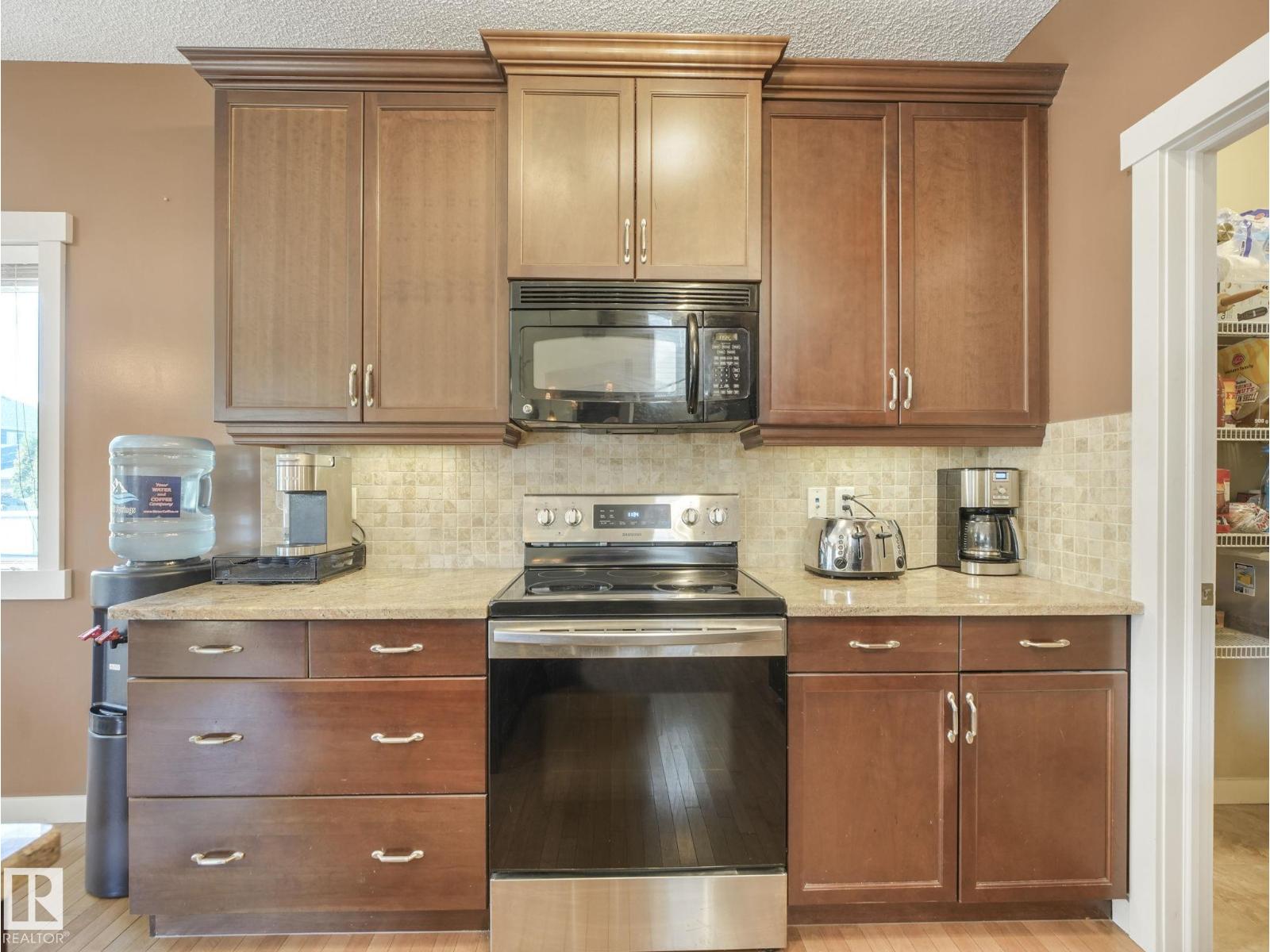 8103 16a Av Sw, Edmonton, Alberta  T6X 0H8 - Photo 25 - E4461111