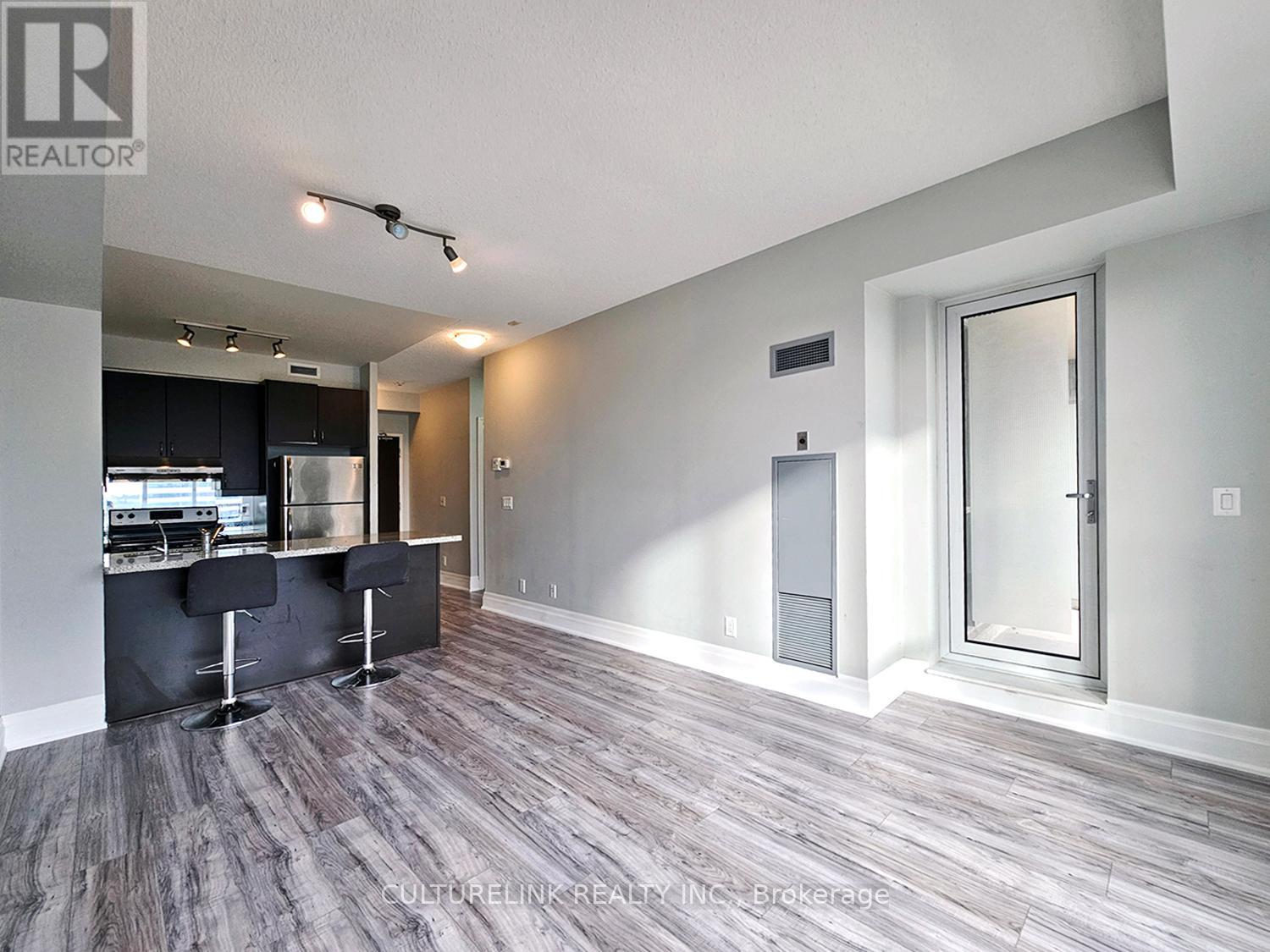607 - 57 Upper Duke Crescent, Markham, Ontario  L6G 0B9 - Photo 7 - N12449131