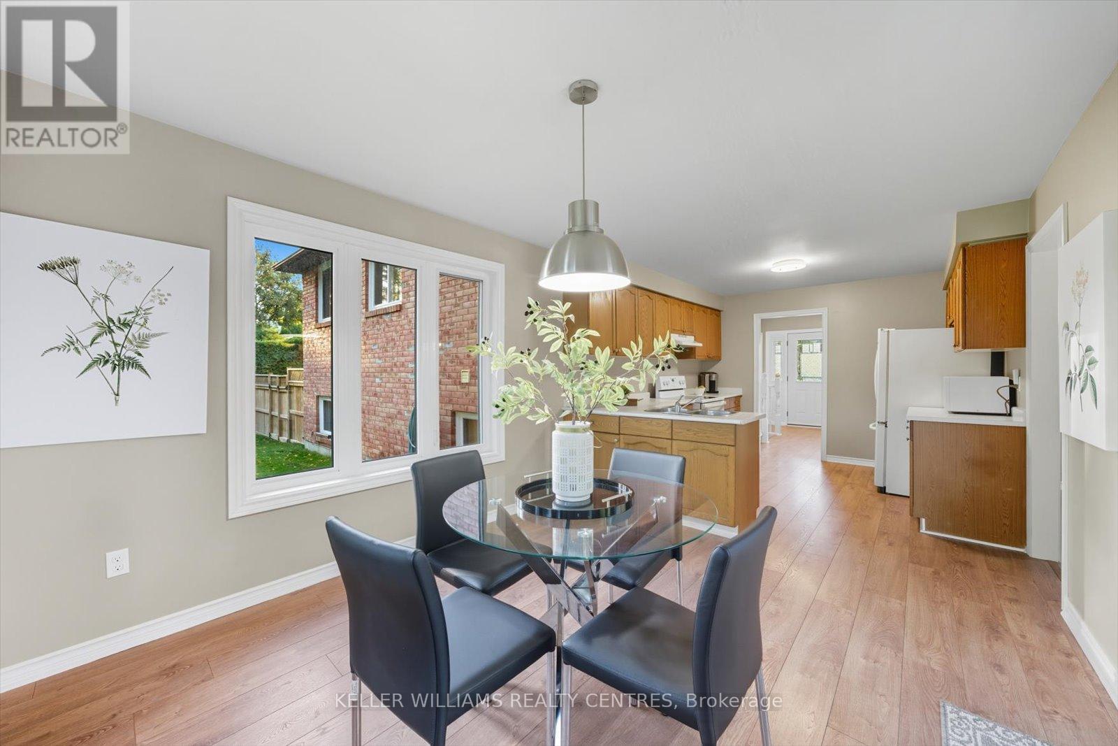 21 Valentini Avenue, East Gwillimbury (Holland Landing), Ontario  L9N 1H8 - Photo 11 - N12449577