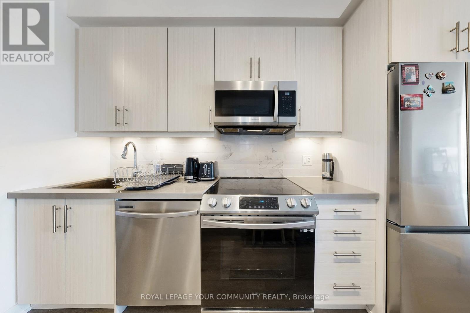 503 - 95 Oneida Crescent, Richmond Hill (Langstaff), Ontario  L4B 0H5 - Photo 12 - N12449584