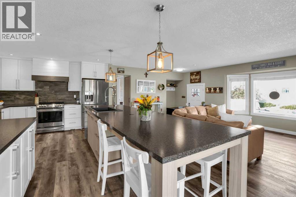 67 Summerwood Road Se, Airdrie, Alberta  T4B 1W7 - Photo 15 - A2261184