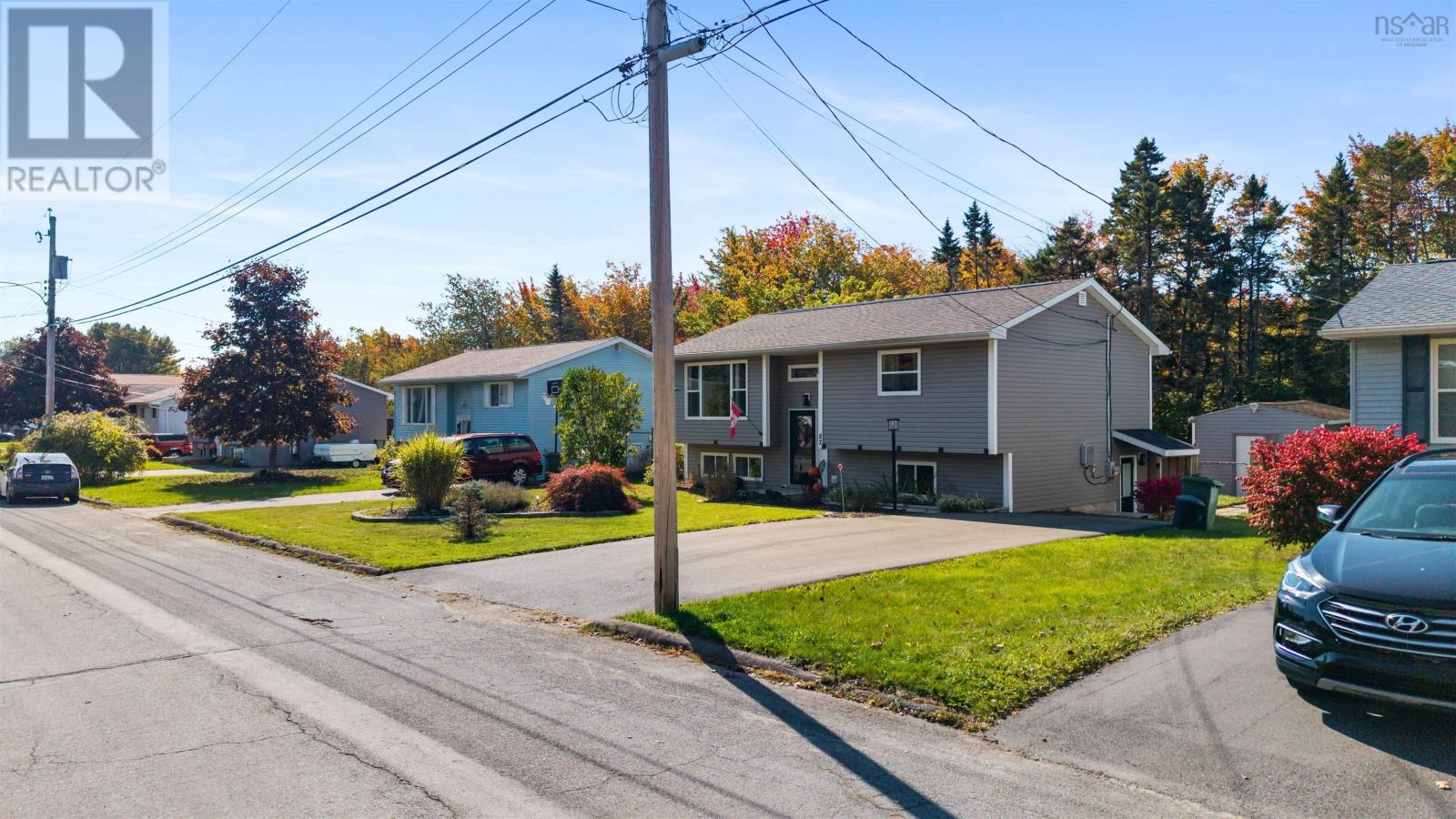 82 Sunnyvale Crescent, Lower Sackville, Nova Scotia  B4E 2G9 - Photo 2 - 202525314