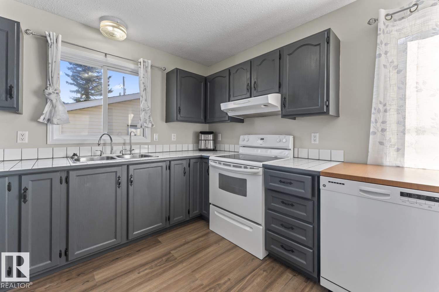 5213 60 St, Cold Lake, Alberta  T9M 1T4 - Photo 9 - E4461141