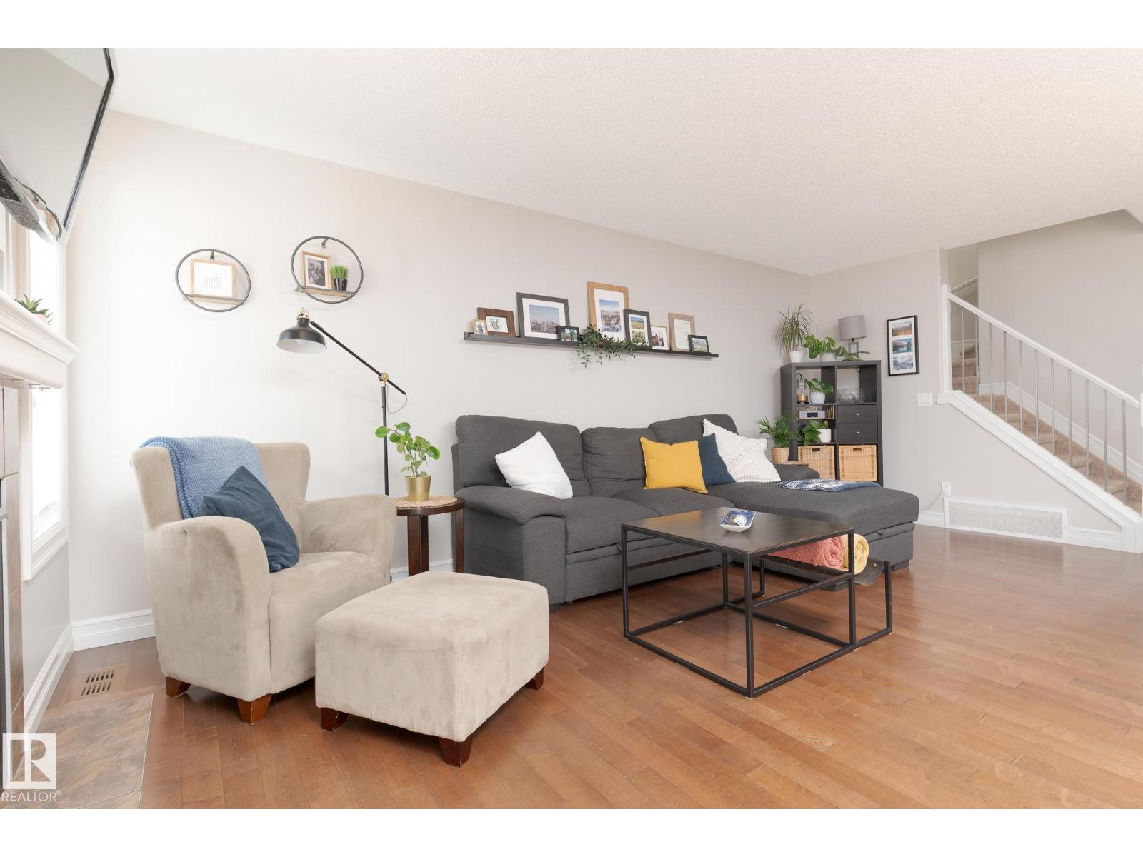 3013 16a Av Nw, Edmonton, Alberta  T6T 0P8 - Photo 4 - E4461143