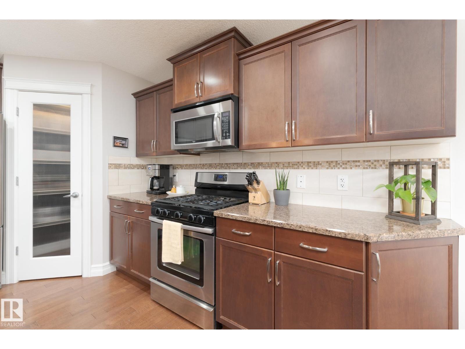 3013 16a Av Nw, Edmonton, Alberta  T6T 0P8 - Photo 9 - E4461143