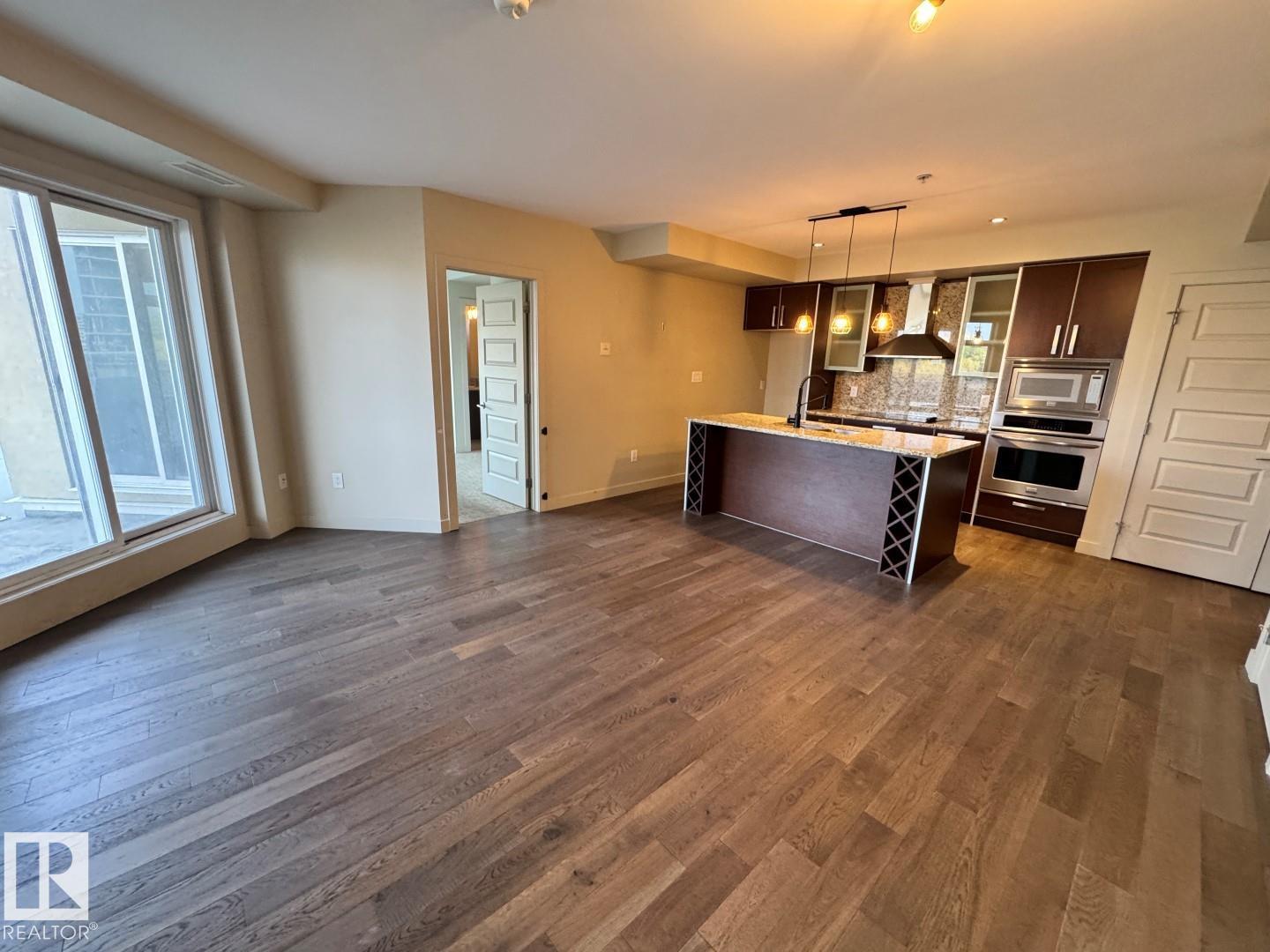 #307 10388 105 St Nw, Edmonton, Alberta  T5J 0C2 - Photo 3 - E4461144