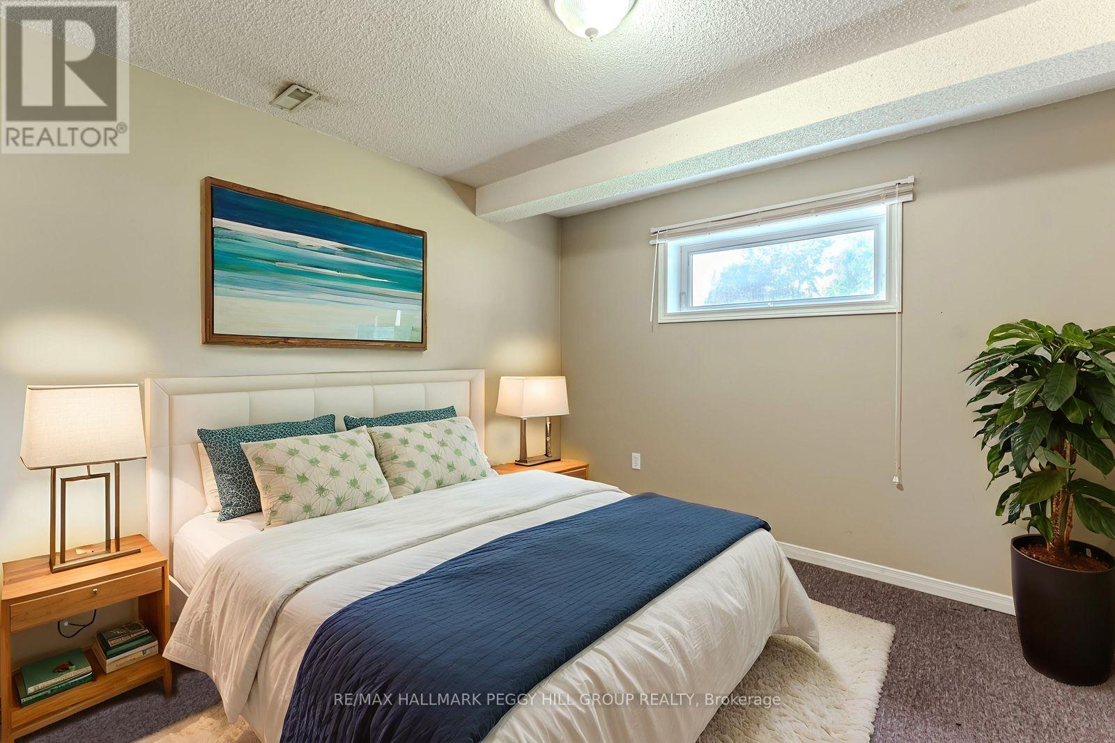 29 Silver Birch Avenue, Wasaga Beach, Ontario  L9Z 1B7 - Photo 16 - S12449539