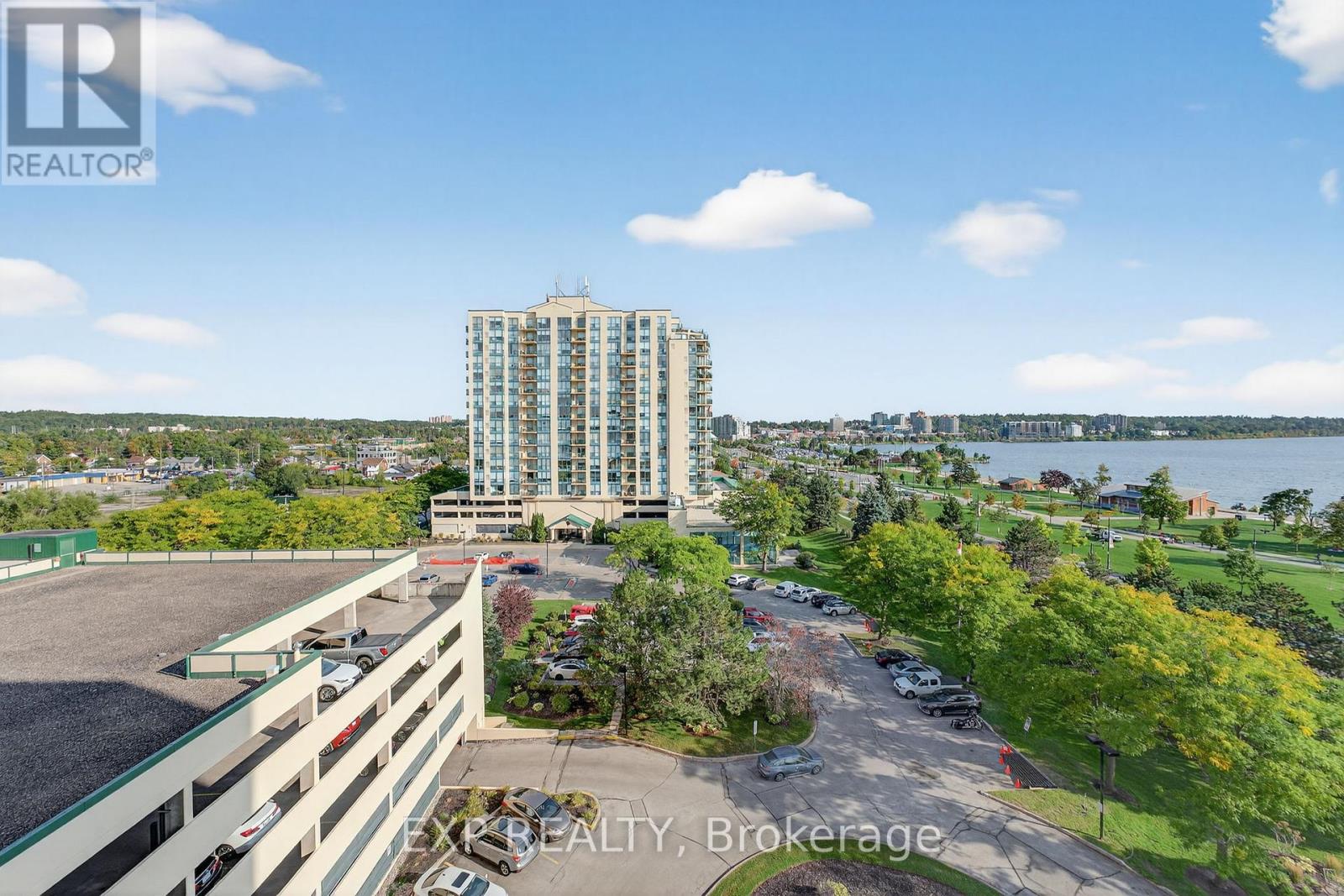 906 - 75 Ellen Street, Barrie (City Centre), Ontario  L4N 7R6 - Photo 26 - S12449557