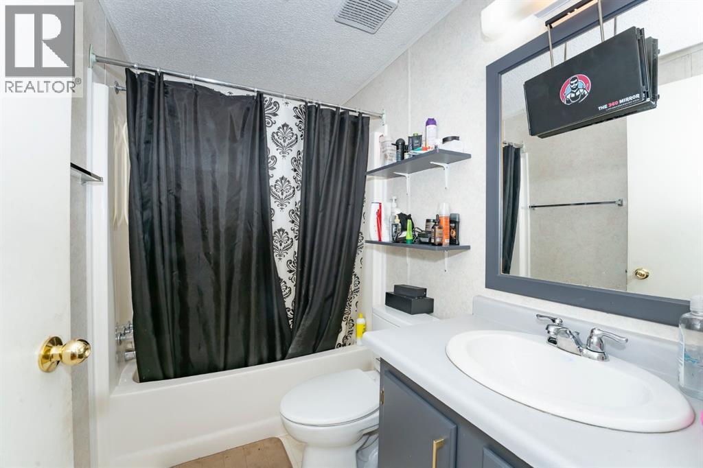 69 Burroughs Place Ne, Calgary, Alberta  T1Y 6K5 - Photo 16 - A2262822