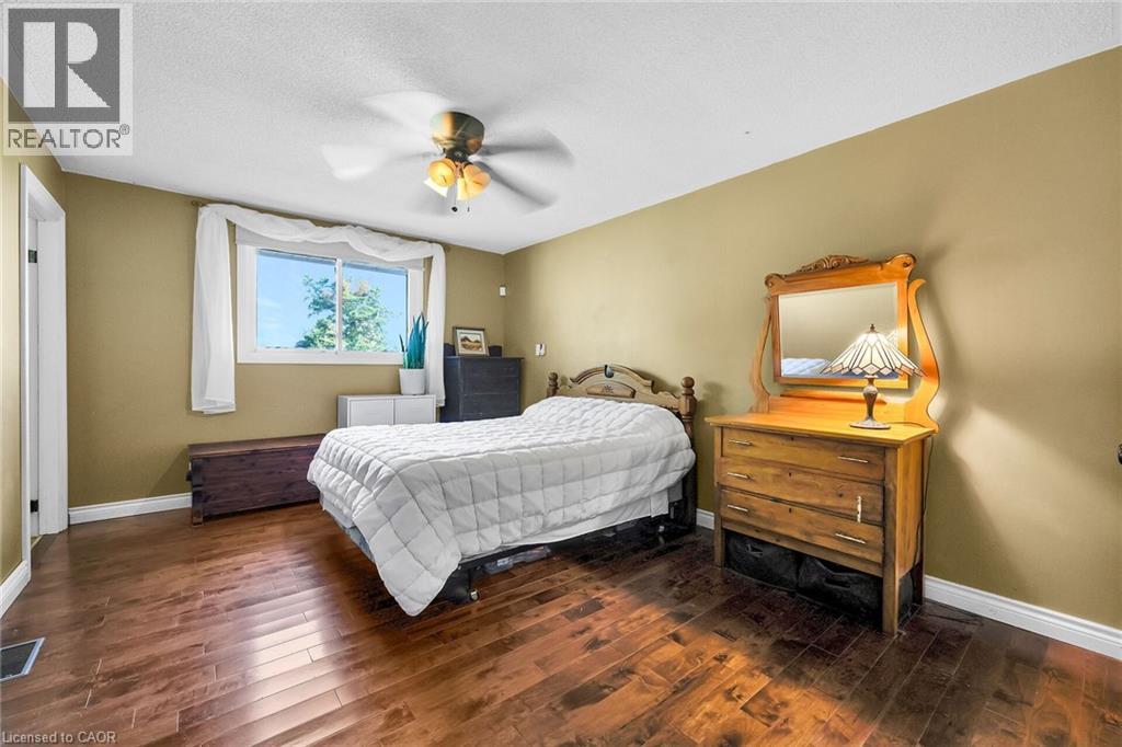 757 4th Line, Caledonia, Ontario  N3W 2B1 - Photo 8 - 40777132