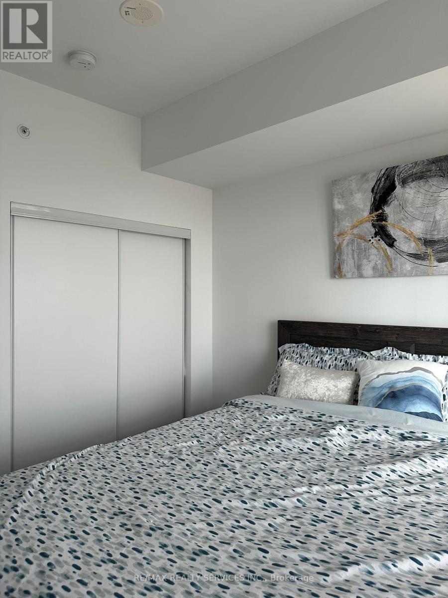 5009 - 30 Shore Breeze Drive, Toronto, Ontario  M8V 0J1 - Photo 10 - W12449514