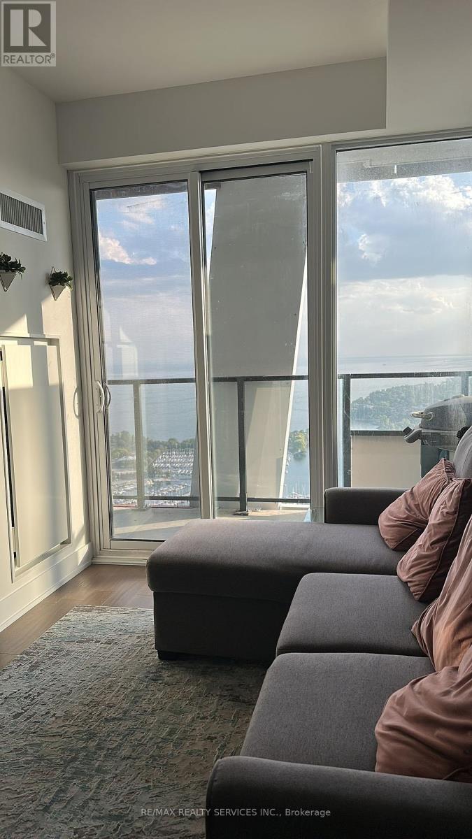 5009 - 30 Shore Breeze Drive, Toronto, Ontario  M8V 0J1 - Photo 9 - W12449514