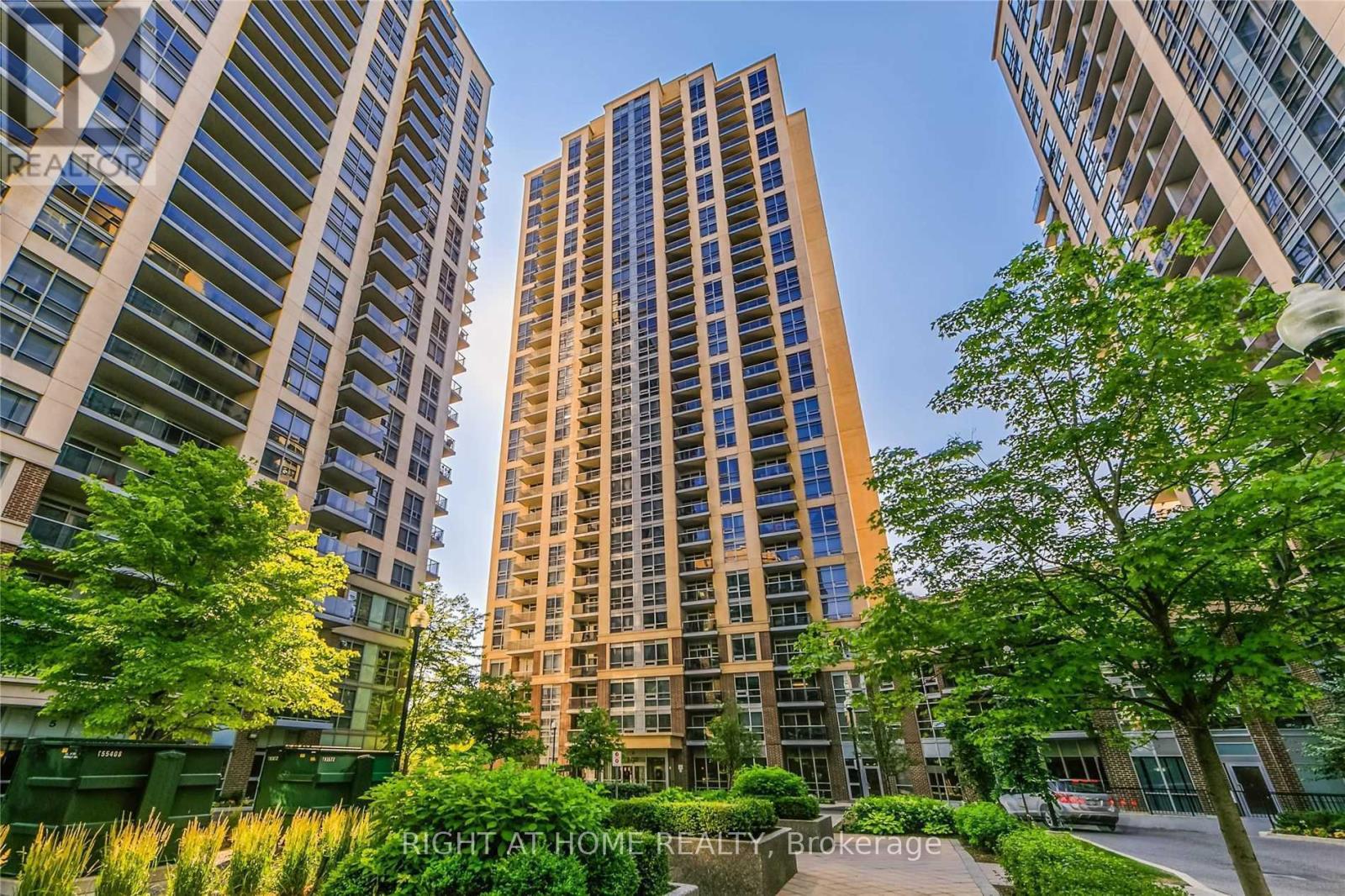 1403 - 3 Michael Power Place, Toronto, Ontario  M9A 0A2 - Photo 1 - W12449521