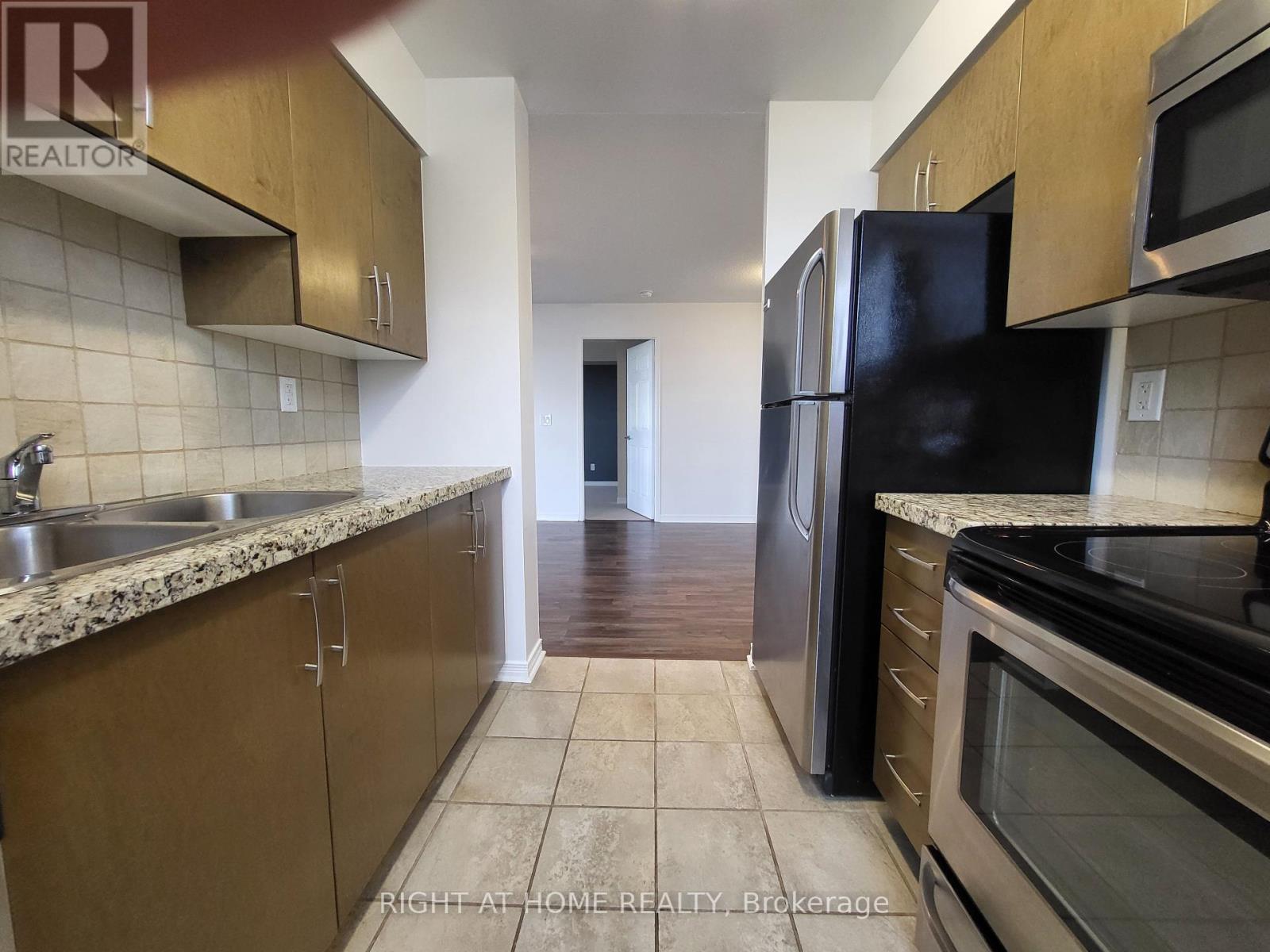 1403 - 3 Michael Power Place, Toronto, Ontario  M9A 0A2 - Photo 12 - W12449521