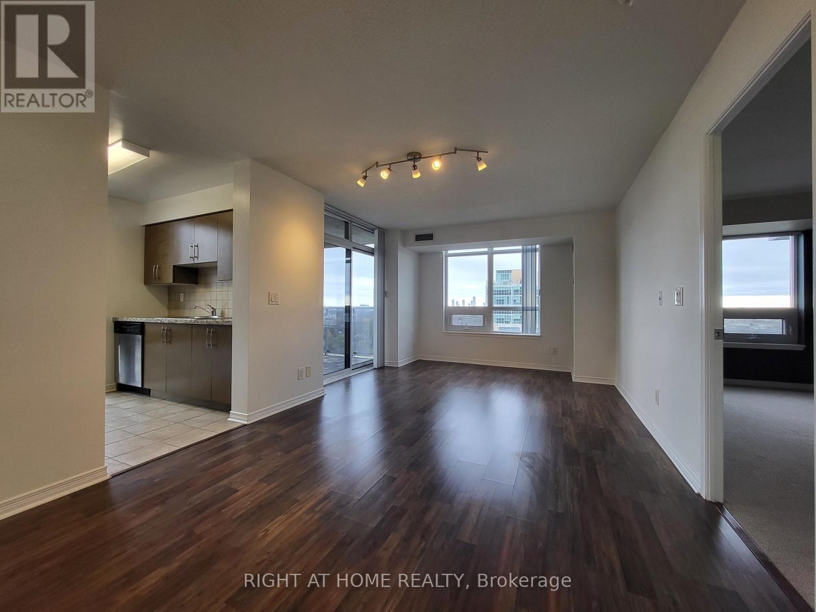 1403 - 3 Michael Power Place, Toronto, Ontario  M9A 0A2 - Photo 6 - W12449521