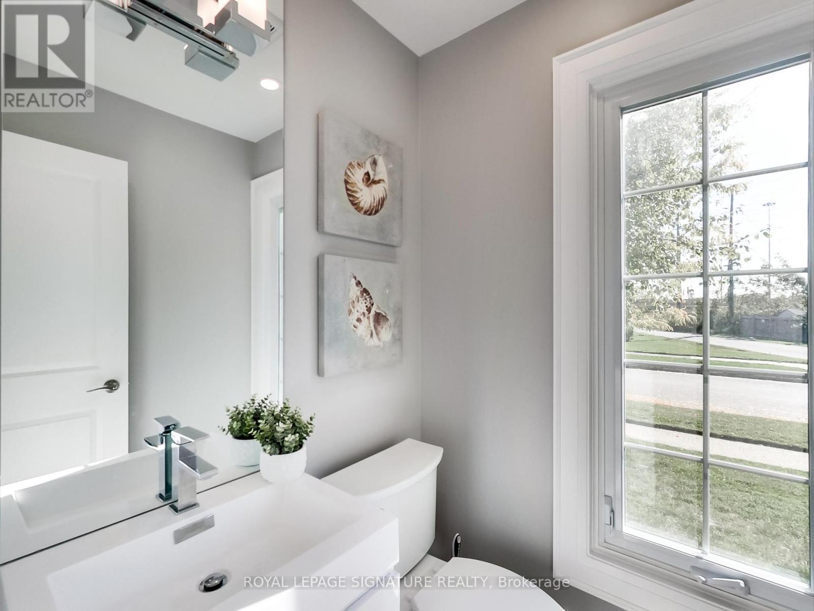 4342 Violet Road, Mississauga (East Credit), Ontario  L5V 1J8 - Photo 21 - W12449536