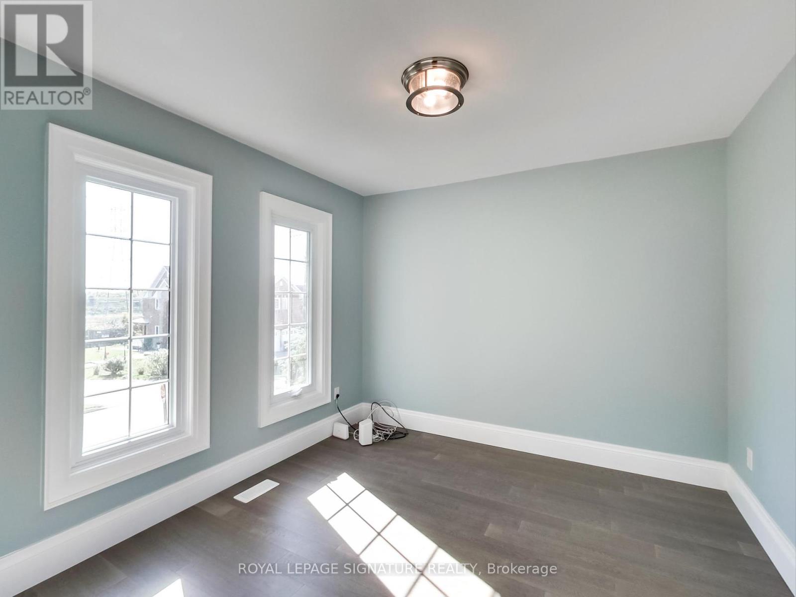 4342 Violet Road, Mississauga (East Credit), Ontario  L5V 1J8 - Photo 32 - W12449536