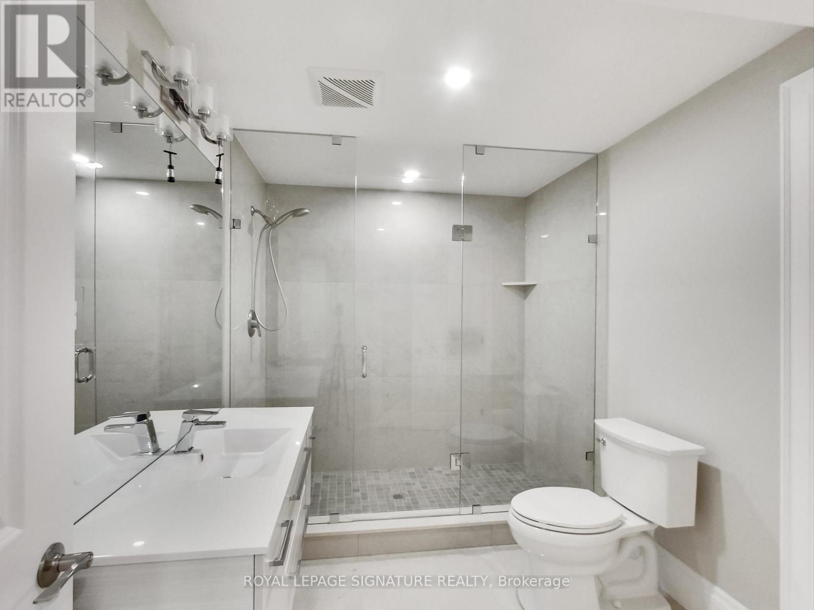 4342 Violet Road, Mississauga (East Credit), Ontario  L5V 1J8 - Photo 39 - W12449536