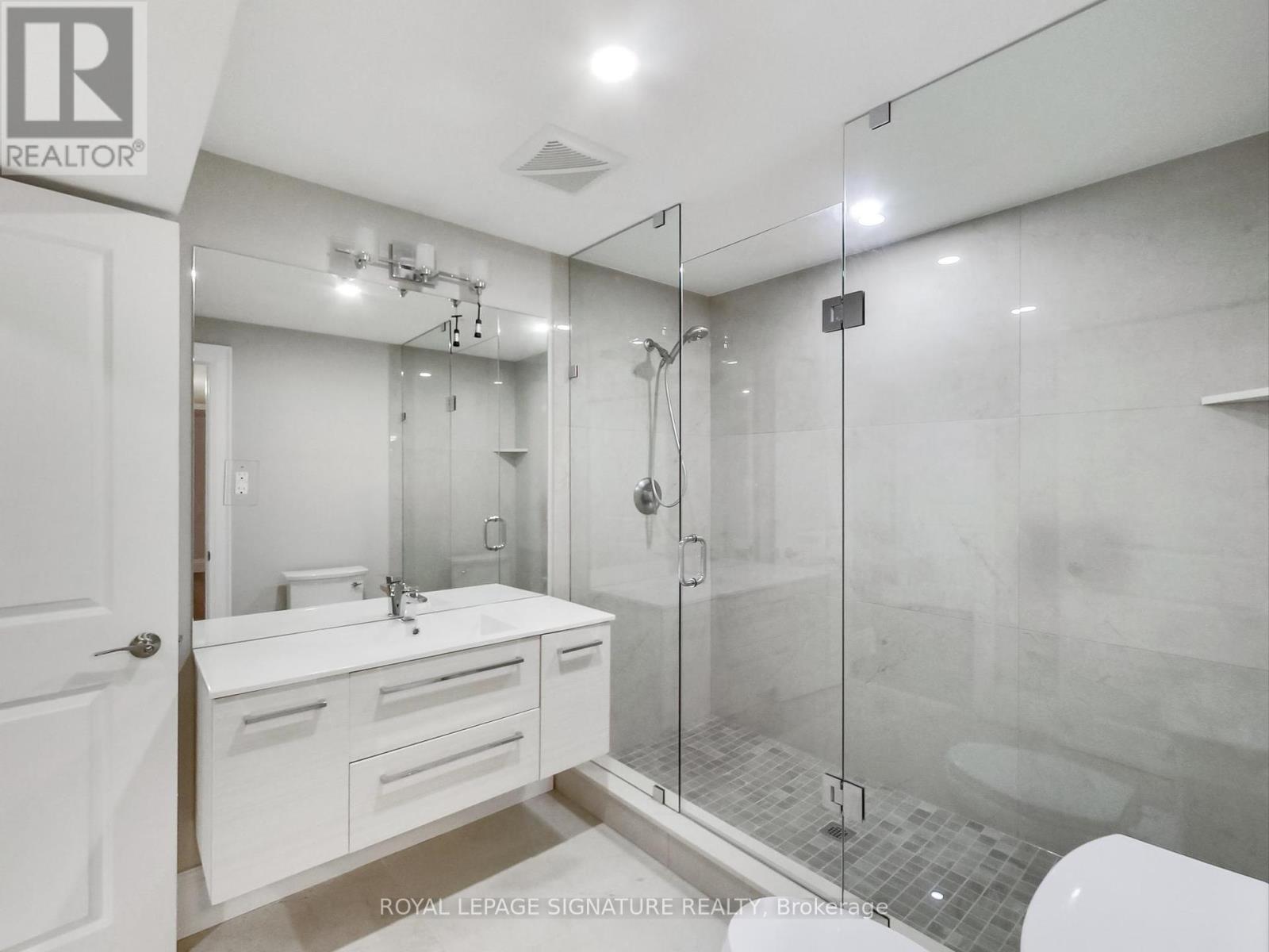 4342 Violet Road, Mississauga (East Credit), Ontario  L5V 1J8 - Photo 40 - W12449536