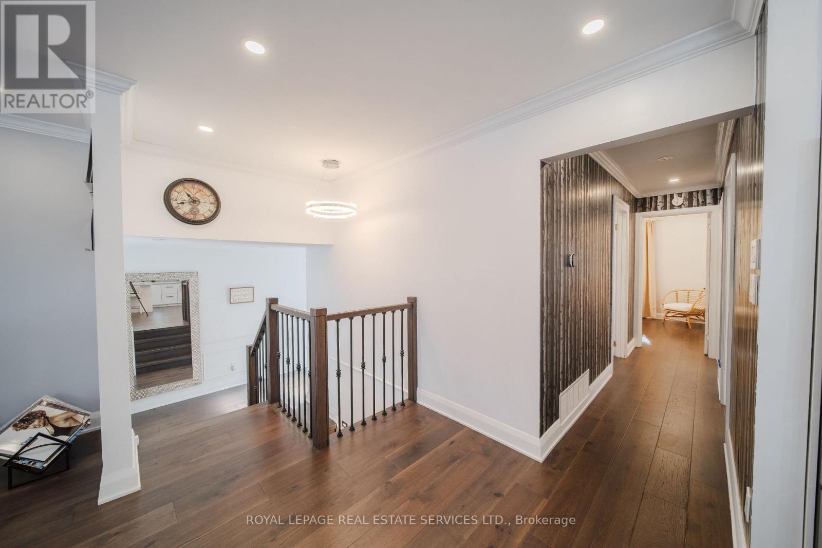 260 Oriole Court, Milton (Om Old Milton), Ontario  L9T 3R4 - Photo 14 - W12449541