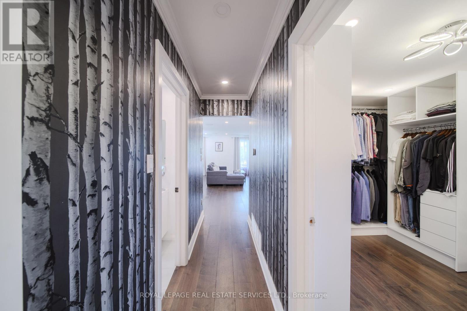 260 Oriole Court, Milton (Om Old Milton), Ontario  L9T 3R4 - Photo 15 - W12449541