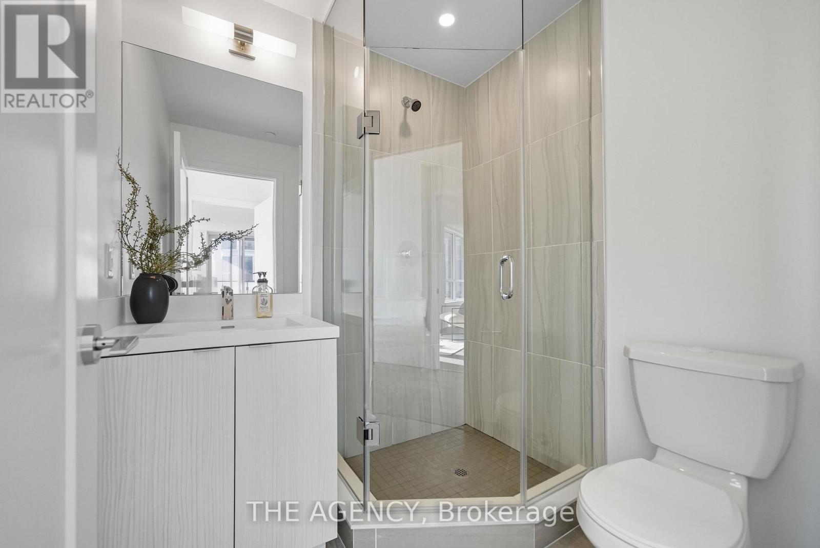 2402 - 10 Eva Road, Toronto (Etobicoke West Mall), Ontario  M9C 0B3 - Photo 24 - W12449550