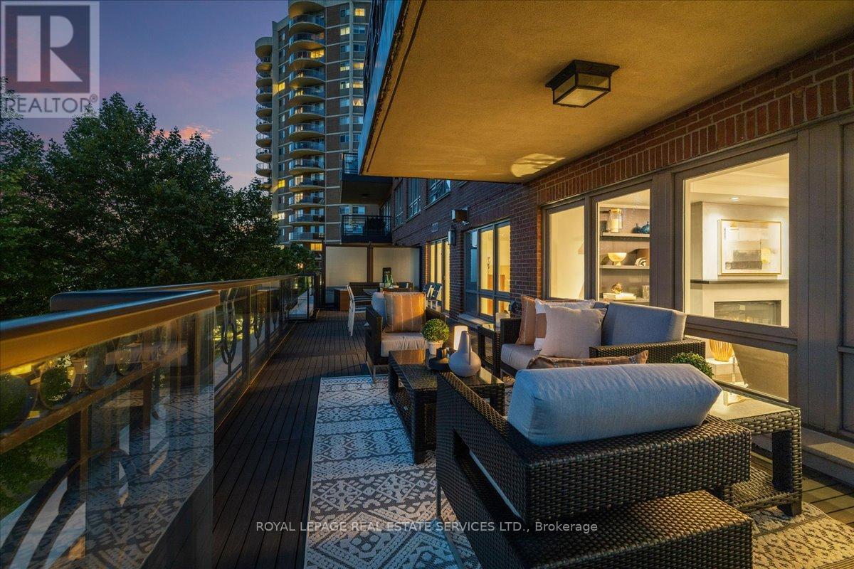 401 - 111 Forsythe Street, Oakville (Oo Old Oakville), Ontario  L6K 3J9 - Photo 21 - W12449559