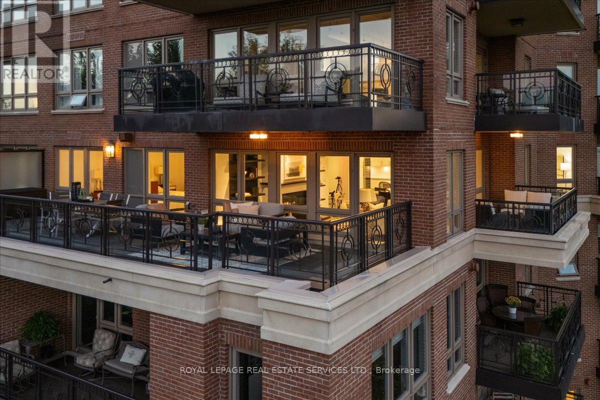 401 - 111 Forsythe Street, Oakville (Oo Old Oakville), Ontario  L6K 3J9 - Photo 25 - W12449559