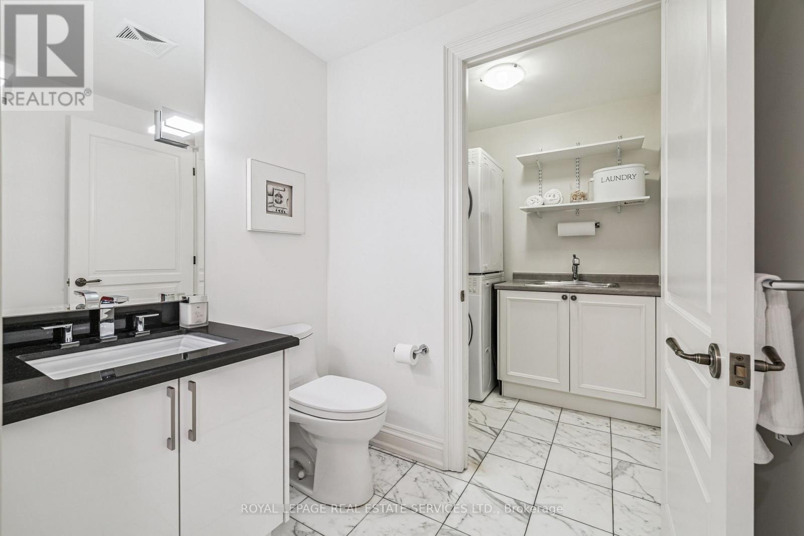 401 - 111 Forsythe Street, Oakville (Oo Old Oakville), Ontario  L6K 3J9 - Photo 40 - W12449559
