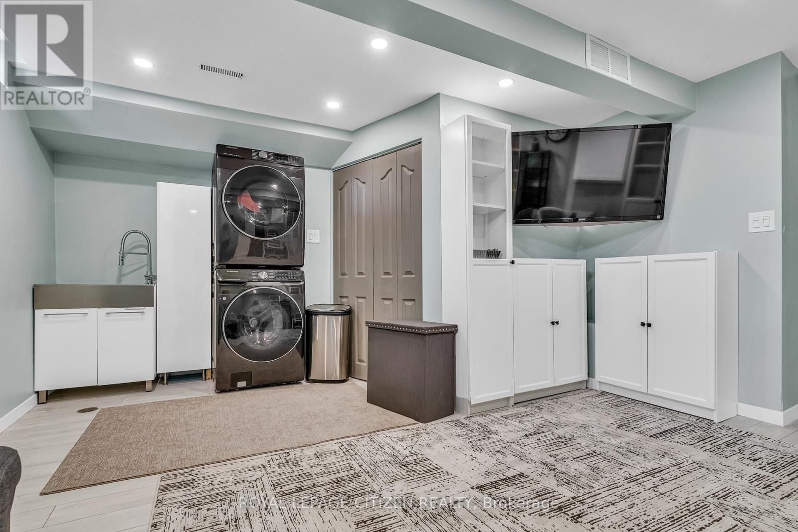 7567 Wildfern Drive, Mississauga (Malton), Ontario  L4T 3P7 - Photo 31 - W12449566