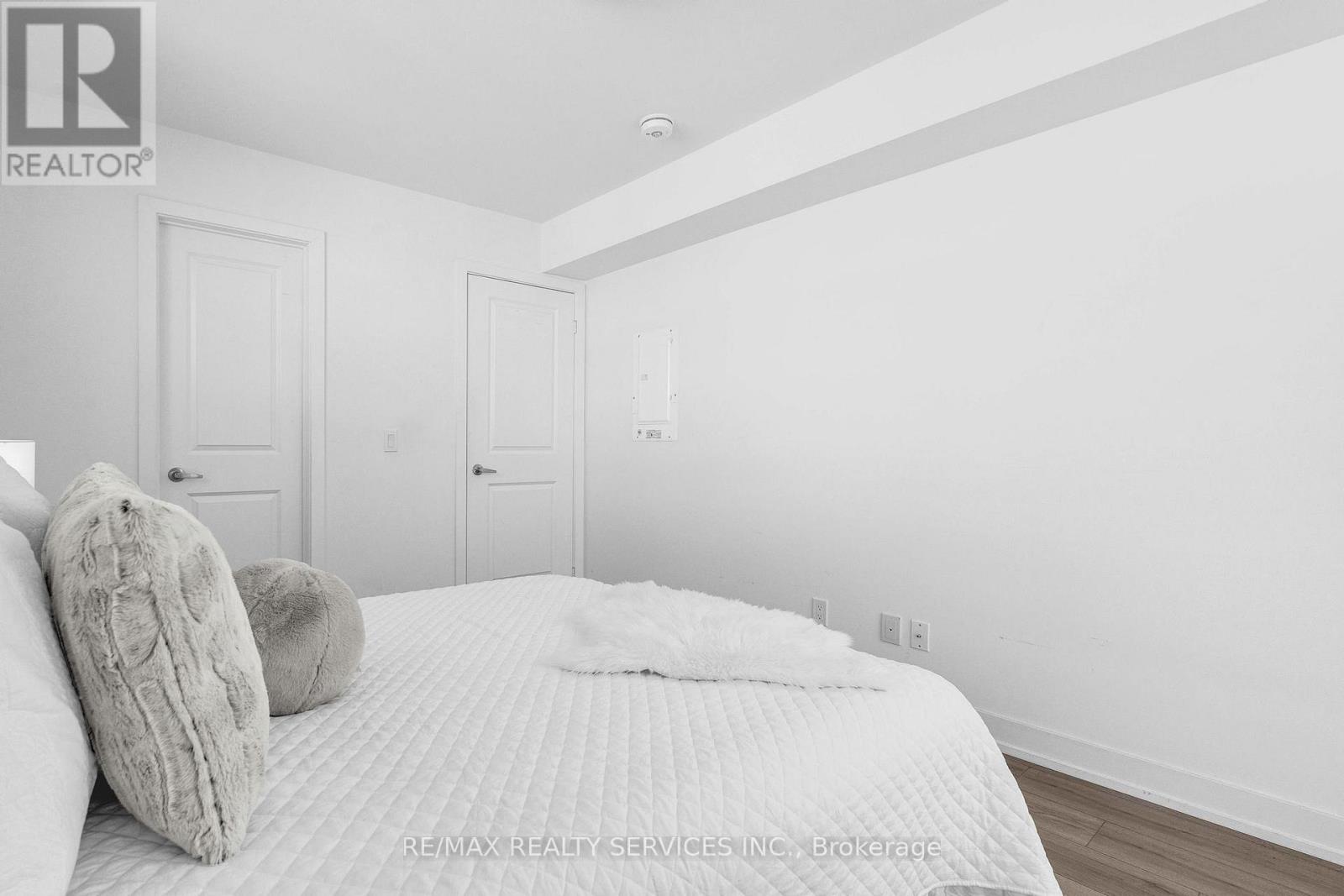 342 - 3062 Sixth Line, Oakville (Go Glenorchy), Ontario  L6M 1P8 - Photo 13 - W12449580