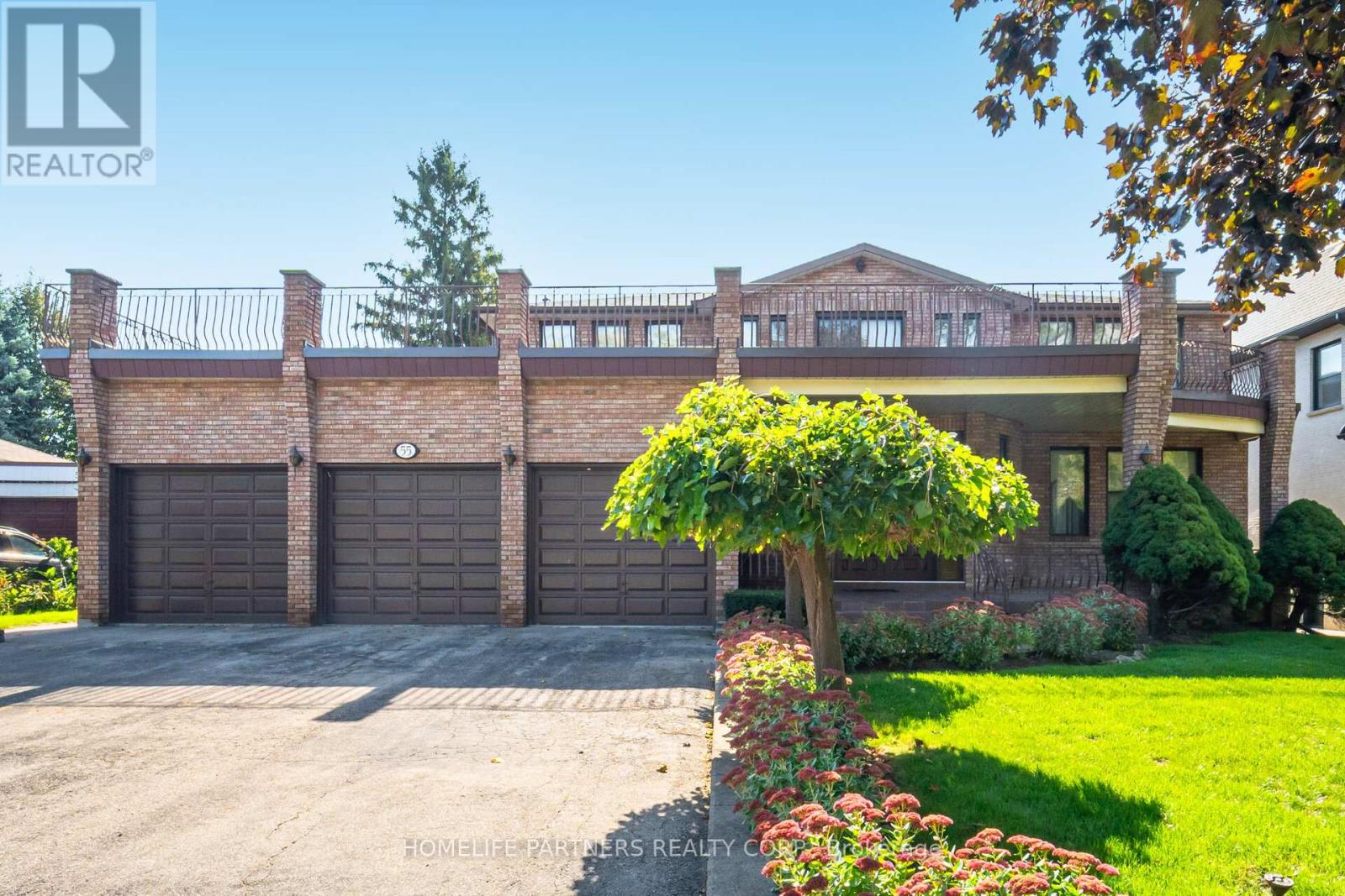 55 Wallasey Avenue, Toronto (Humberlea-Pelmo Park), Ontario  M9M 1E1 - Photo 1 - W12449591