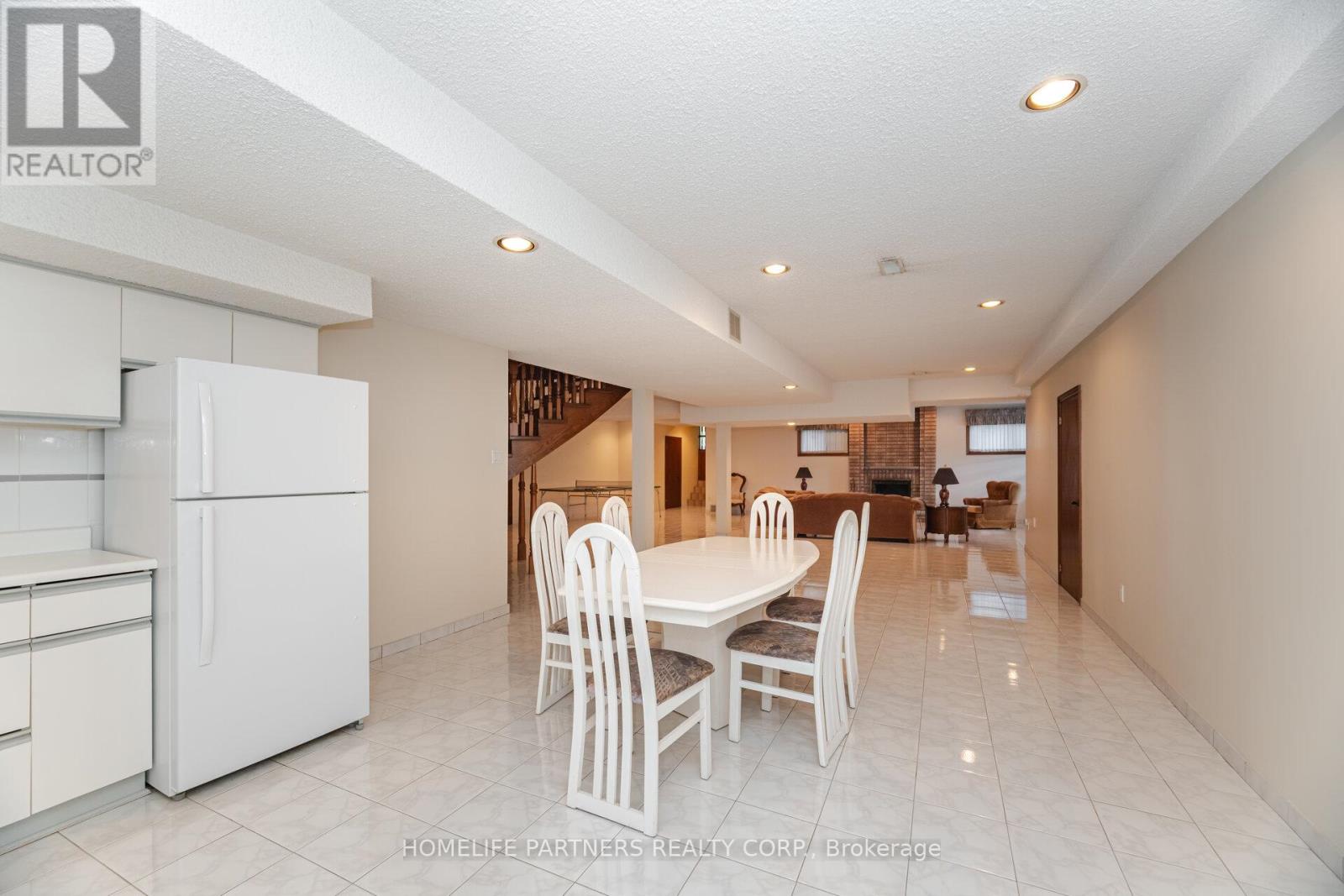 55 Wallasey Avenue, Toronto (Humberlea-Pelmo Park), Ontario  M9M 1E1 - Photo 41 - W12449591