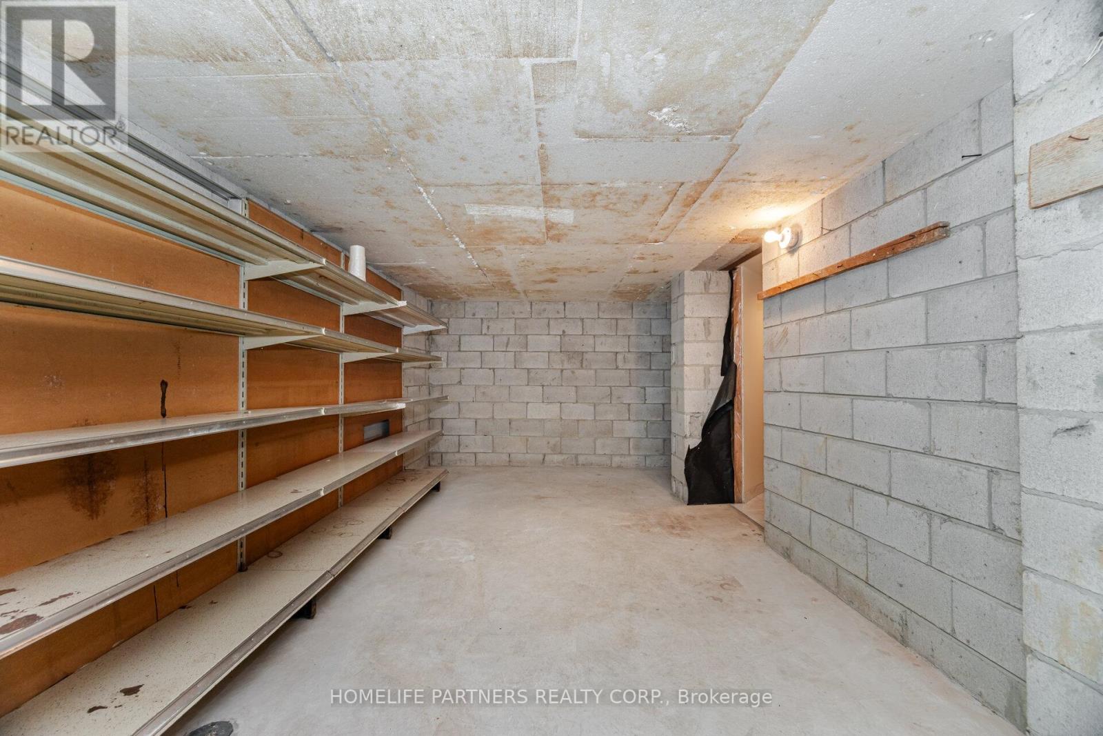 55 Wallasey Avenue, Toronto (Humberlea-Pelmo Park), Ontario  M9M 1E1 - Photo 42 - W12449591