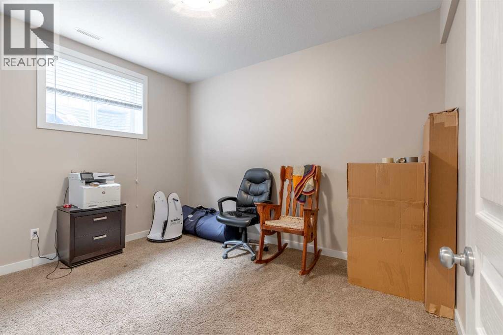 222 Firelight Crescent W, Lethbridge, Alberta  T1J 4W1 - Photo 24 - A2260884