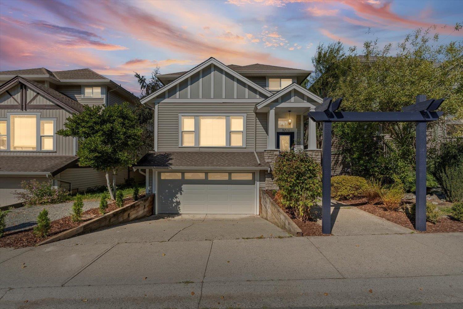 5211 BRIDLEWOOD DRIVE|Promontory, Chilliwack, British Columbia