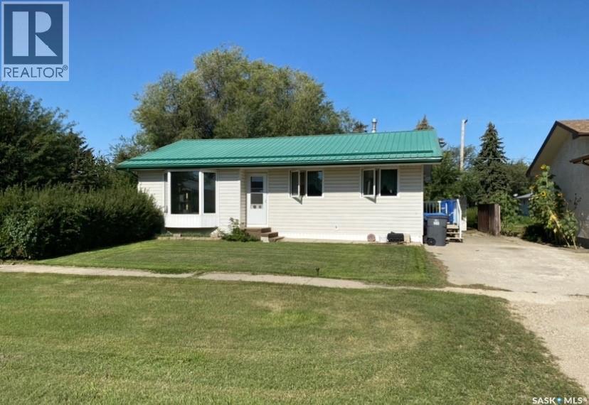 74 Main Street, Fillmore, Saskatchewan  S0G 1N0 - Photo 1 - SK020308