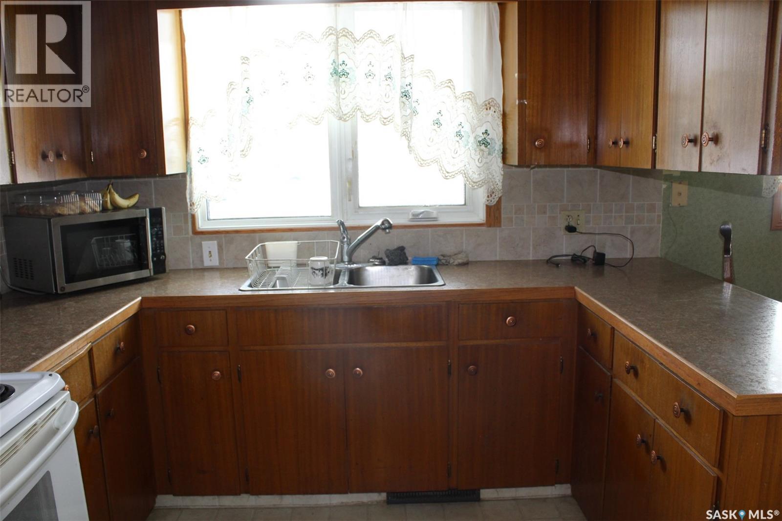74 Main Street, Fillmore, Saskatchewan  S0G 1N0 - Photo 3 - SK020308
