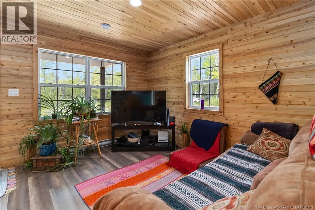 33 Baron Road, Barachois, New Brunswick  E4P 9A6 - Photo 7 - NB128135