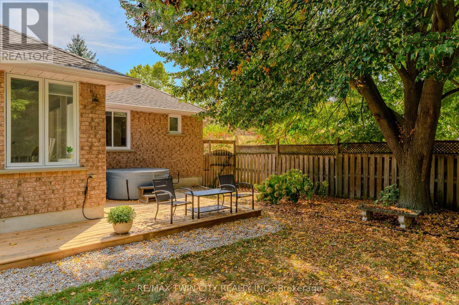 5 Newport Lane, Norfolk, Ontario  N0A 1N7 - Photo 36 - X12449532